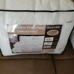 Decorative Pinch Pleat Comforter Set OXFORD Luxury  Bed Ensemble  King Size 