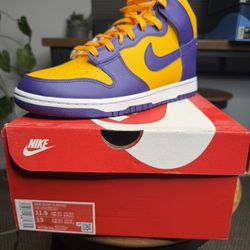 Nike Dunks