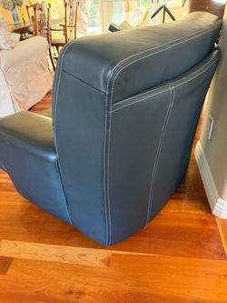 360-degree Swivela Modern Leather sofa chair
