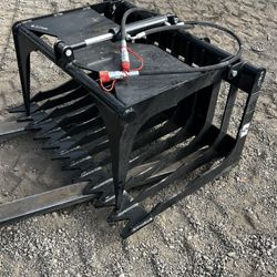 Mini Skid Steer Grapple Bucket Dingo Mount