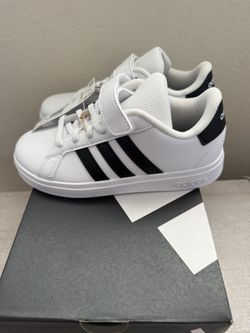 Girl Adidas