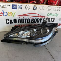 2017 2018 2019 2020 Chrysler Pacifica Headlight Headlamp Left Driver Side LH Used Original OEM XENON PROJECTOR 