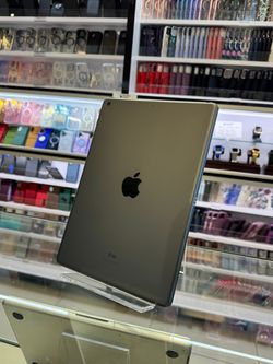 iPad 7th Gen 32GB Wifi Pre-owned