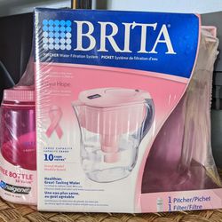 New Britax 10 Cups Pitcher and Bottle