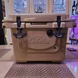 Cabelas Cooler 