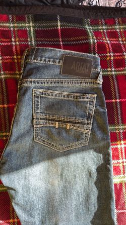 Pantalon ARIAT SLIM FIT STRAIGHT LEG M7 Talla 31x30