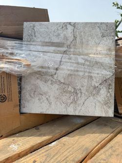 Tile. Pelican Bay 