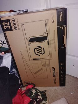MAG 325 CQF curved gaming monitor