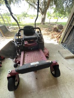 Toro zero turn mower