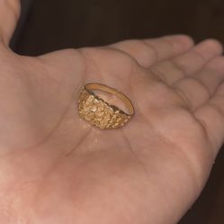 10k Gold Nugget Style Ring