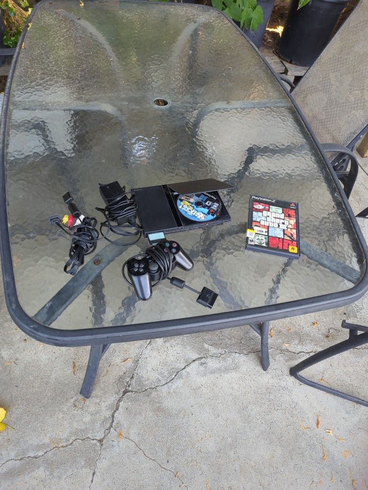 PS2 Slim Bundle Deal With Grand Theft Auto III NBA Street Vol. 2 Ps2