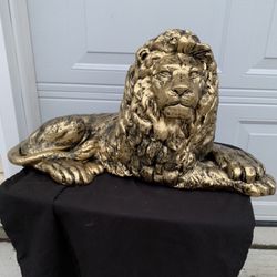 Golden Lion Statue