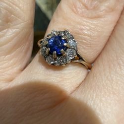 14K Yellow Gold Gorgeous Antique Ring With Natural Old European Cut Diamonds And Sapphire 