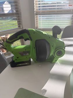 Greenworks 24V Cordless Drain Auger Plumbing Snake (With Battery)
