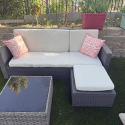 outdoor patio wicker set 