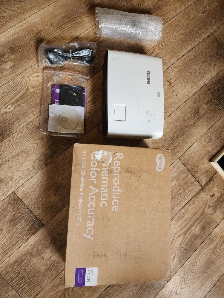 BenQ HT3550 4K HDR Home Cinema Projector