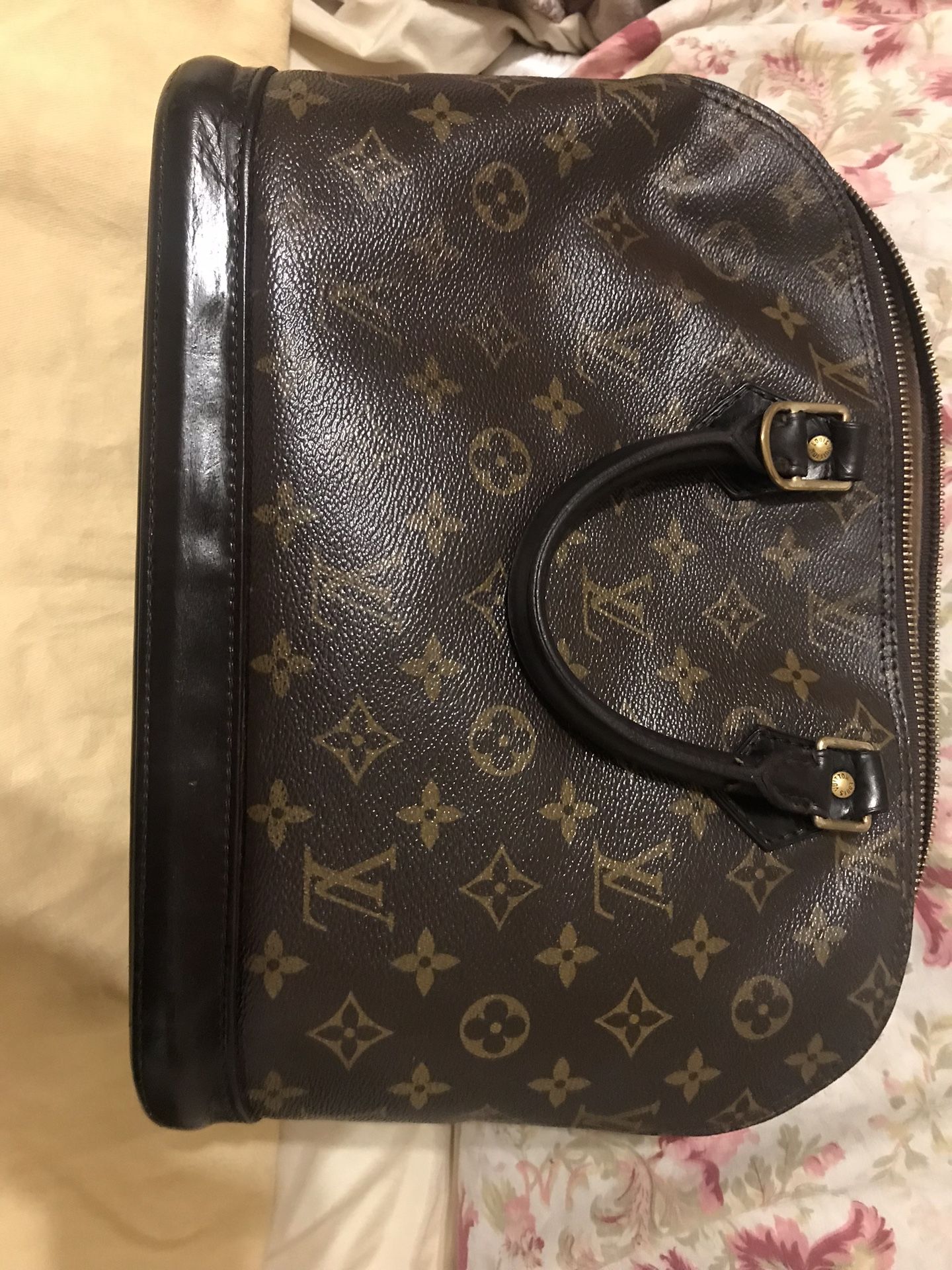 Louis Vuitton Caja Y Bolsa for Sale in Pasadena, TX - OfferUp