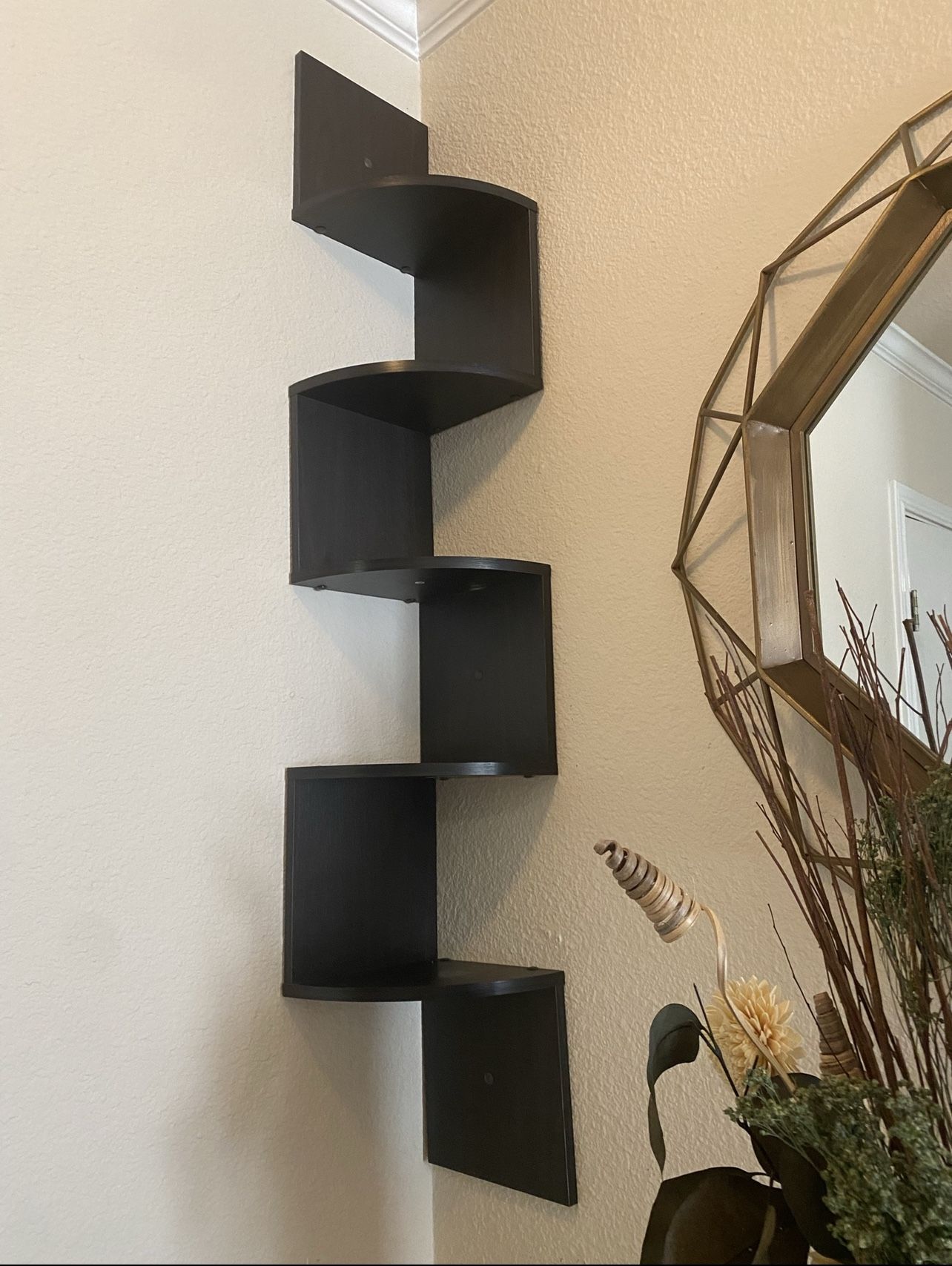 Corner Shelf