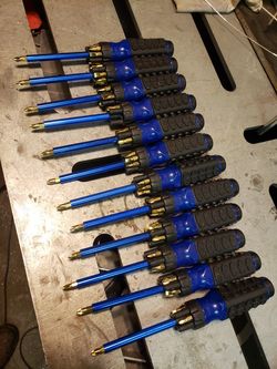 Screwdriver with light and 4 different tips $4 each