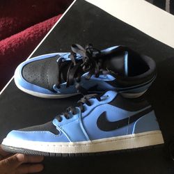 Air Jordan 1 Low ‘University Blue Black’ sz. 11