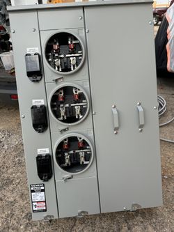 3. Gang. Meter. Socket. 300.  Amp.    400. Amp