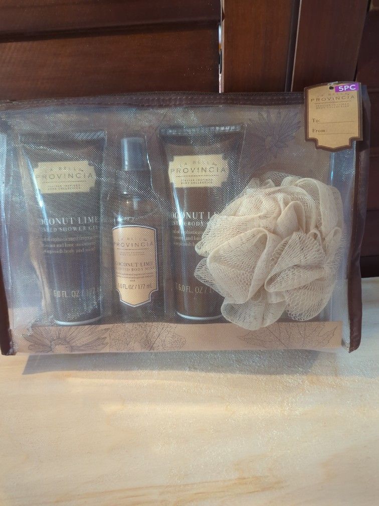 La Bella Provincial Bath Set