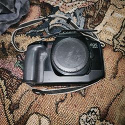 Canon  Eos 650 Camera