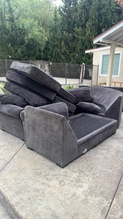 Sectional couch sofa set. FREE PICKUP TODAY Pasadena