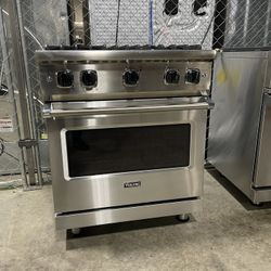 Viking 30’ Gas Stove 