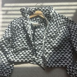 Prada women sets ( hoodie +shorts) medium