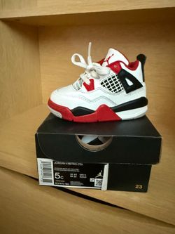 Toddler Jordan 4 size 5