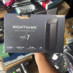NETGEAR Nighthawk Dual-Band WiFi 7 Router (RS200) Router Only– BE6500 Wireless Speed (up to 6.5 Gbps) - Covers up to 2,500 sq. ft., 80 Devices – 2.5 G