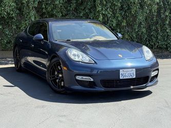 2012 Porsche Panamera
