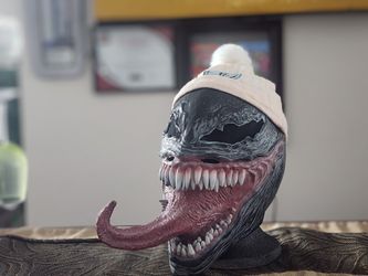 CREAM PUFF HOPE & BALANCE BEANIE