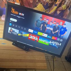 24 In Smart Tv Still Brand New Works Perfectly Fine