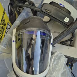 3 M versaflo respirator