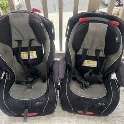 Kids Car Seat – Adjustable Height – Good Condition (2 Available)