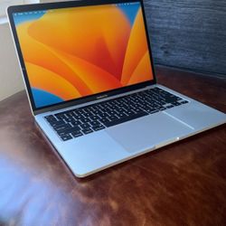 Apple MacBook Pro 13-inch M2, 2022 - Silver