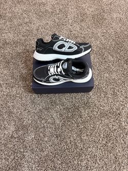 Dior b30s black and white size 11