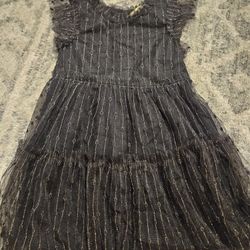 Girls Size 4/5 Black And Gold Dress
