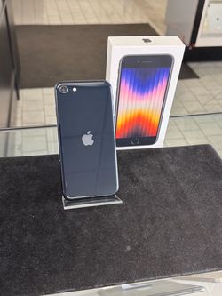 iPhone SE 3 64GB T-Mobile