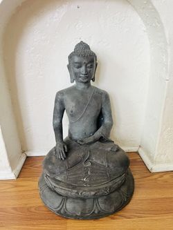 Seated Buddha Statue made of cast resin-indoor/outdoor use 19" h.