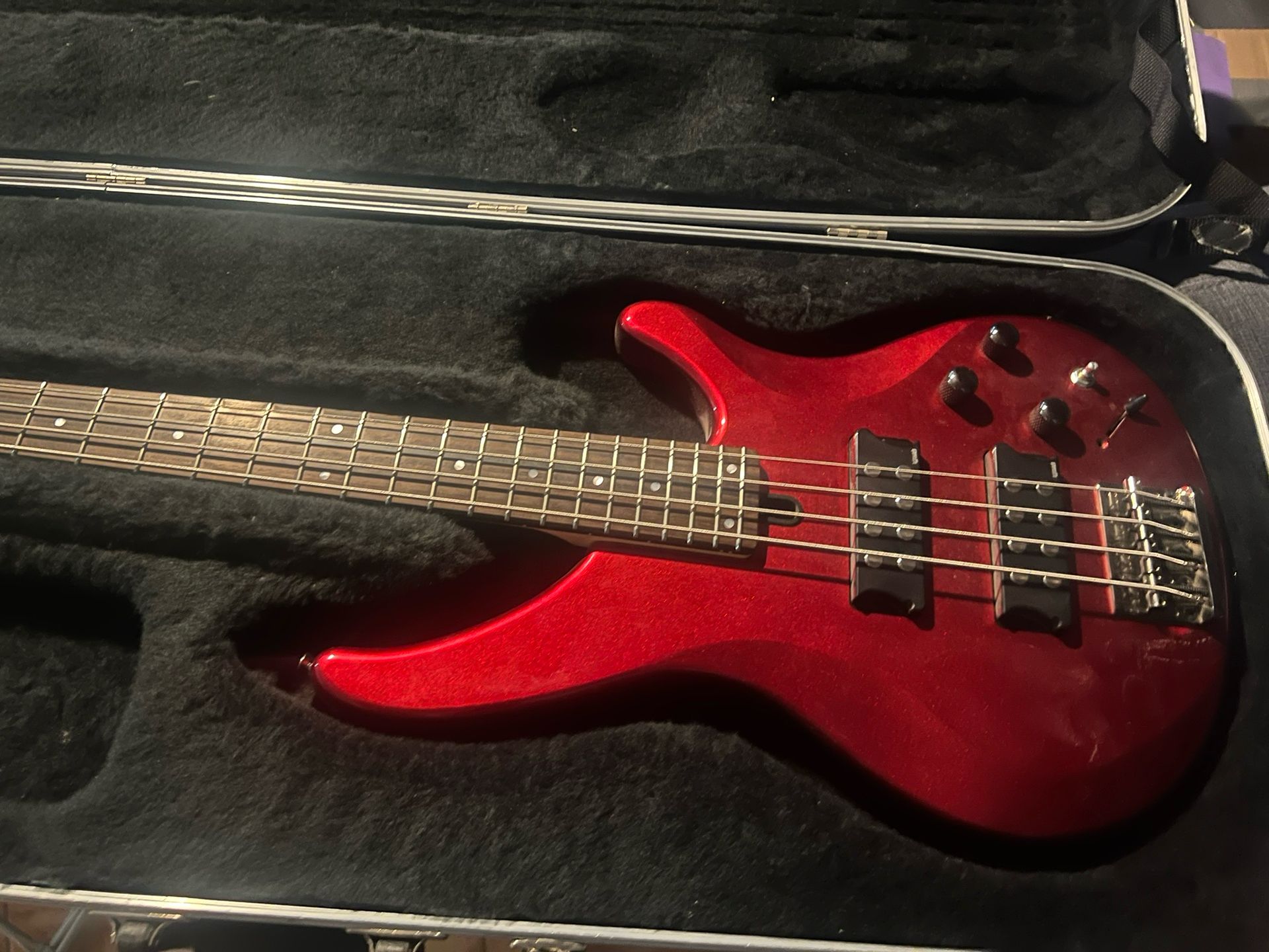 Yamaha TRBX304