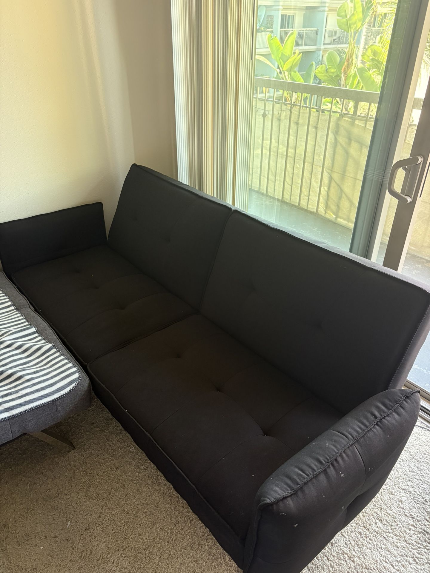 Black Convertible Sofa / Futon