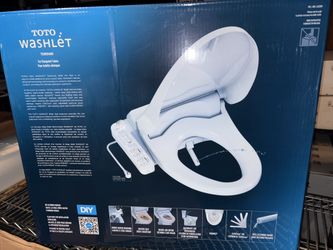 TOTO WASHLET P15 Electronic Bidet Toilet Seat (Model T1SW3014). New In Box 