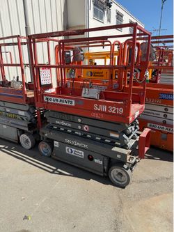 2017 Skyjack 19’ Reach