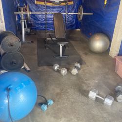 Home Gym With Weights 
