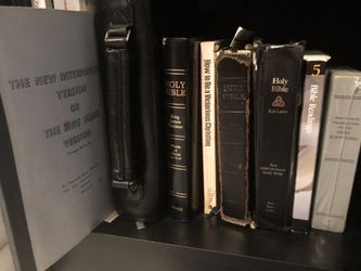 Bibles & religious books