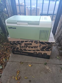 Portable rv truck refrigerator or freezer 12v connection or wall plug