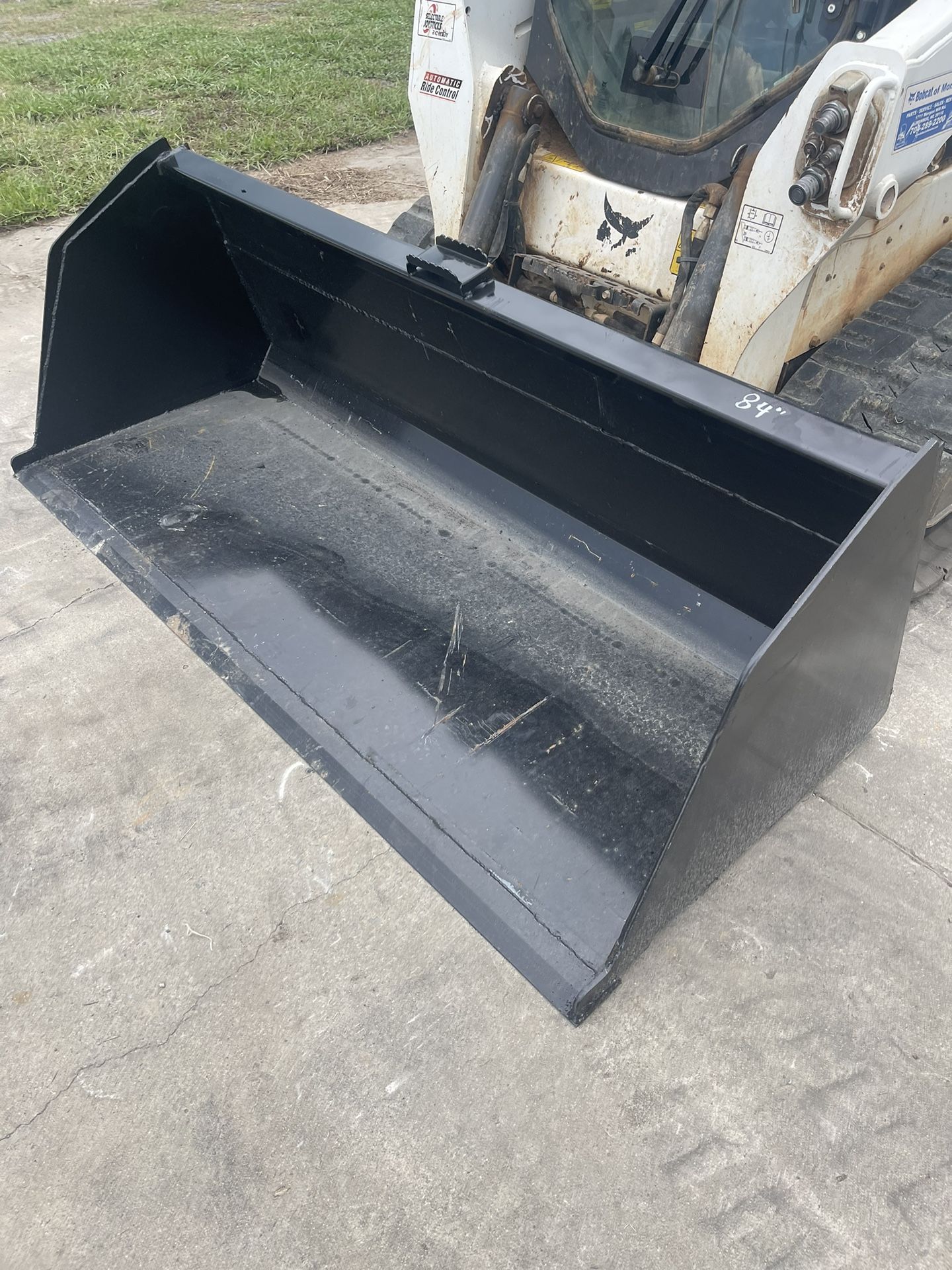 84” Material Smooth Bucket